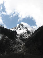 Обособленная гора в хребте Чегет-Чат